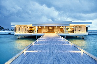 Hotel Riu Atoll