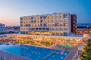 Ivi Mare - Designed for adults by Louis Hotels