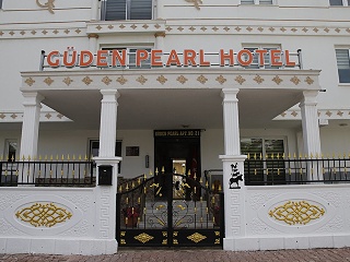 Güden Pearl