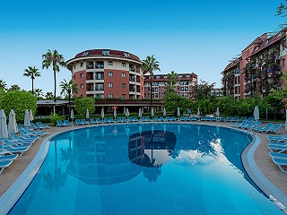 Palmeras Beach Hotel