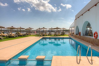 Roca Bella Hotel