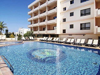 Invisa Hotel La Cala
