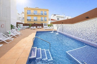 Neptuno Apartments