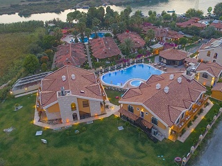 Dalyan Live Hotel