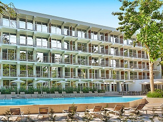 ibis Styles Golden Sands Roomer Hotel