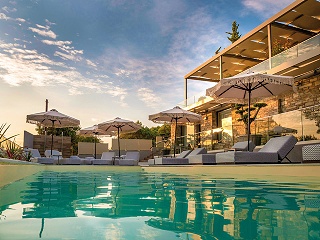 Casa Bloo adults only (16+)