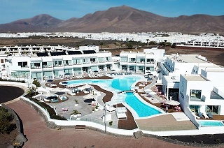 CalaLanzarote Suites Hotel