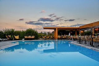 Malena Hotel & Suites