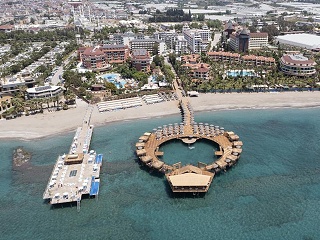 Blue Marlin Deluxe Spa & Resort