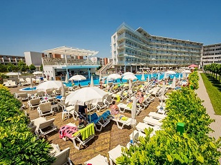 Aqua Nevis Club Hotel