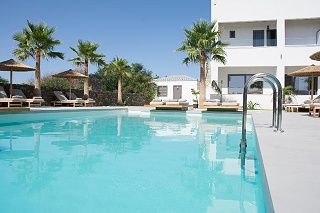 Aqua Blu By Checkin