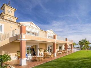 Bela Colina Holidays