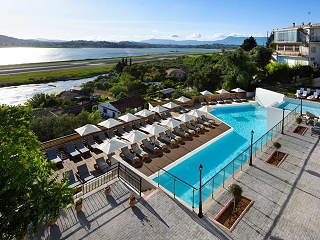 Canal D'Amour Village