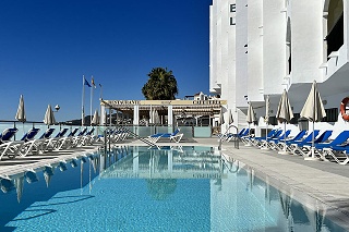 Hotel Perla Marina