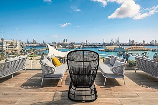 Hotel LIVVO Lumm