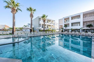 Mythos Hotel & Apartments