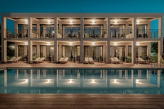 New Beach Hotel