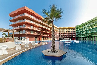 voco Dubai Monaco Heart of Europe