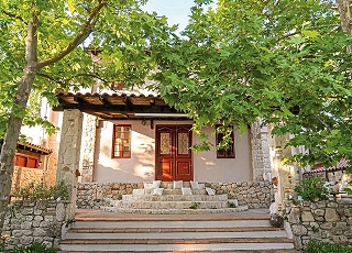 Petrino Eco-Village