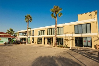 Robolla Beach Apart Hotel