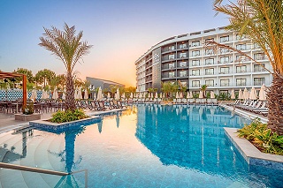 Vox Maris Resort Hotel