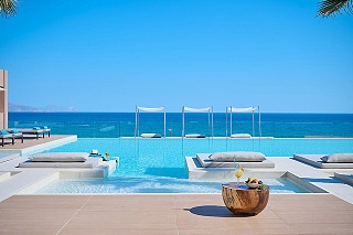 ÓROS Luxury Beach Resort