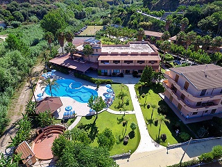 Hotel Villaggio Old River