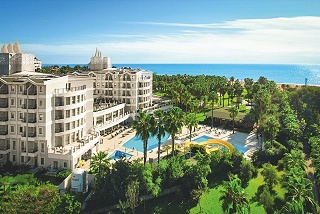 Royal Atlantis Beach