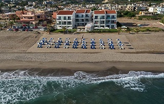 Iperion Beach Hotel