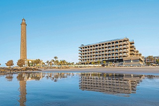 Hotel Faro, a Lopesan Collection Hotel