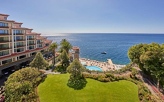 The Cliff Bay 
