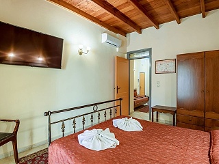 Belmondo Hotel & Suites