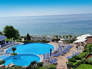 Sineva Beach