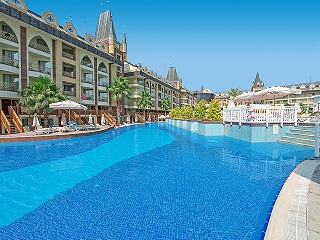 Crystal Prestige Pearl Collection