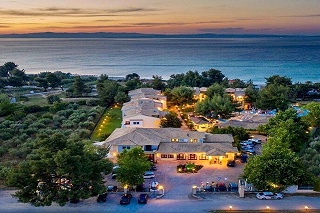 Zeus Kassandra Lagoon