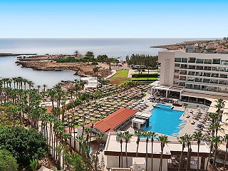 Cavo Maris Beach Hotel