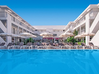 Nissi Park Hotel