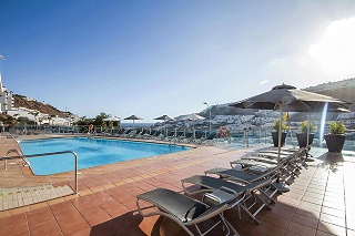 Servatur Casablanca Suites & Spa