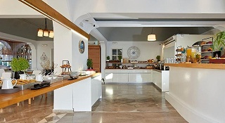 Hermes Hotel
