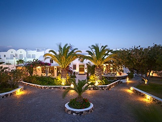 Santorini Kastelli Resort