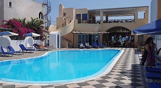 Levante Beach Hotel