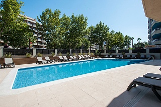 Aparthotel California