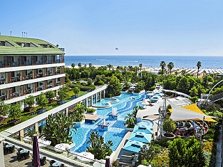 TUI Blue Side
