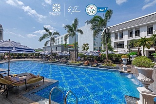 Sawaddi Patong Resort & Spa by Tolani