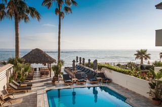 Soleil Apartments & Studios