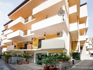 Le Tartarughe Residence