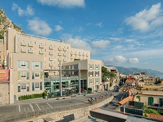 NH Collection Taormina