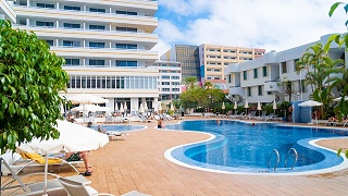 Coral Suites & Spa Hotel