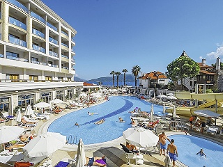 Golden Rock Beach Hotel