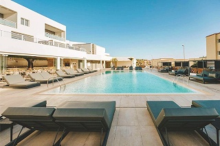 001 Higos Beach Boutique Singular Hotel Residence